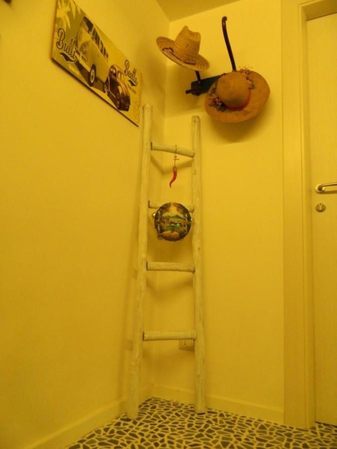 Apartment Nini Short Lets Neapel
